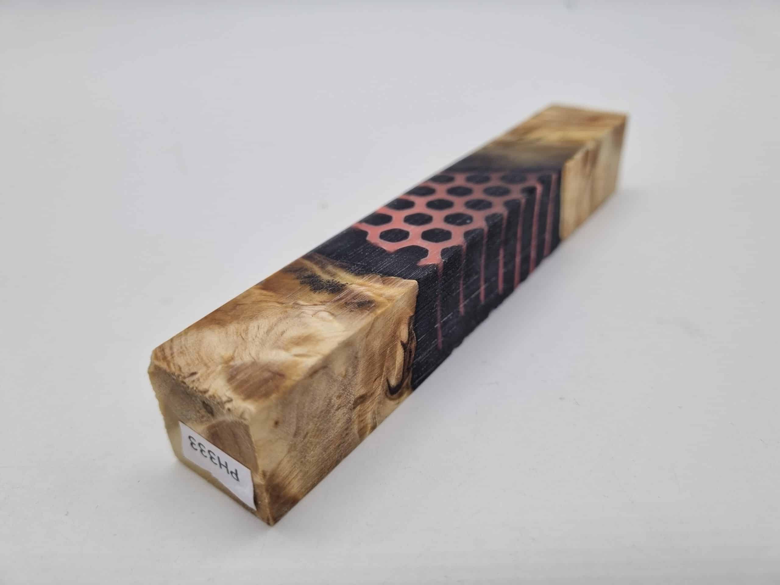 Penblank PH333 Kastanie nachtleuchtende Waben schwarz 20mm x 20mm x 125mm – Bild 2