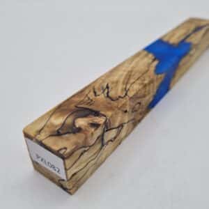 Penblank PXL082 Kastanie leicht geriegelt gestockt natur/blau 22mm x 22mm x 175mm