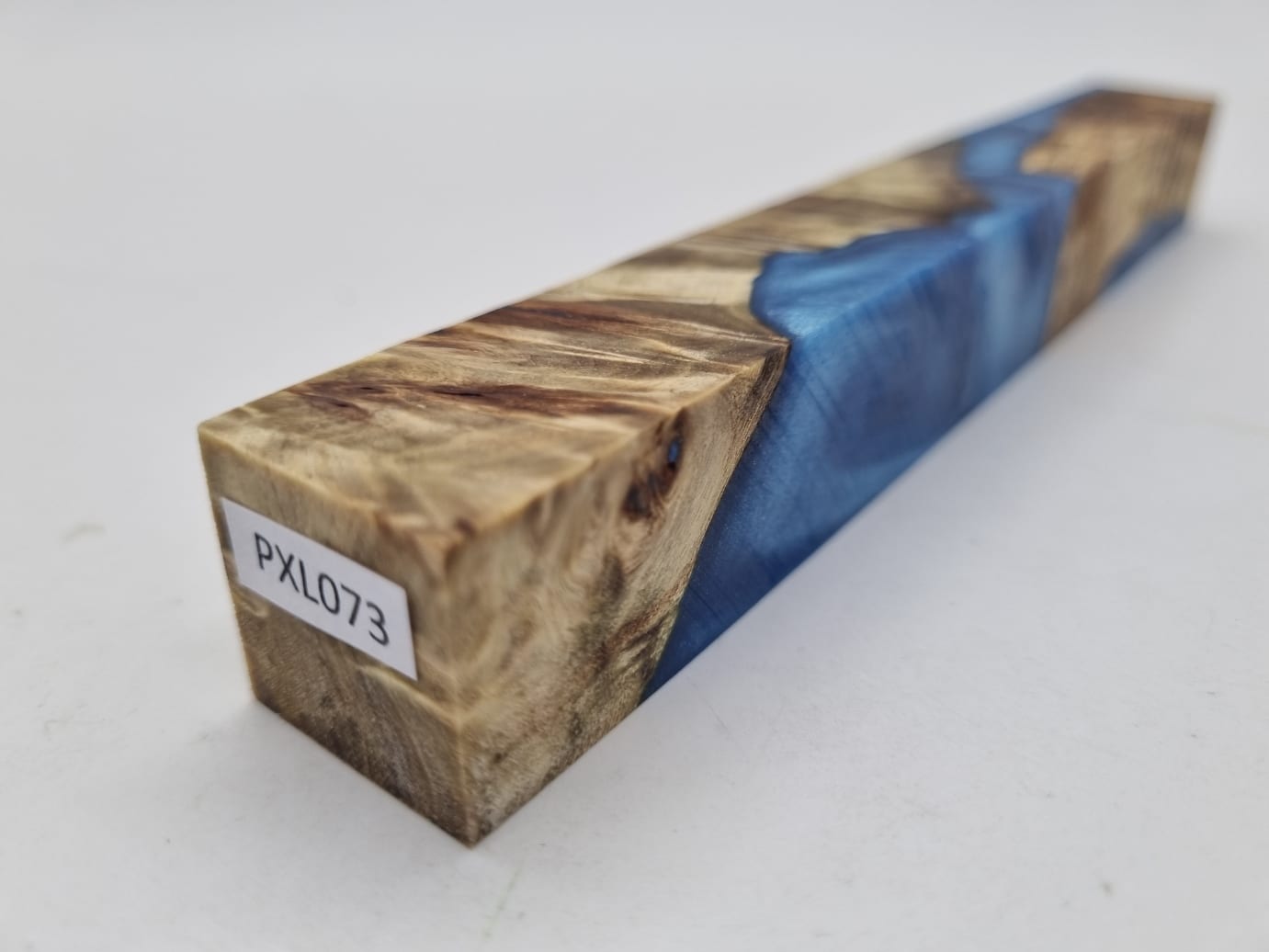 Penblank PXL073 Kastanie Maserknolle natur/blau 22mm x 22mm x 175mm